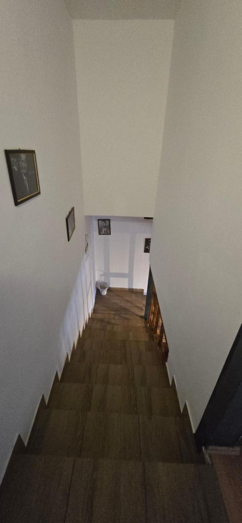 Vila Curtea de Argeş Esterno foto